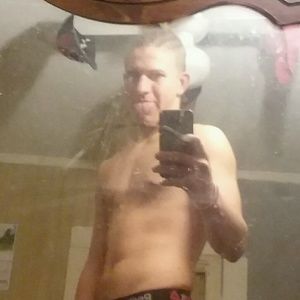 Meet your Posher, Clint